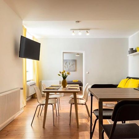 Cosy Two Br Plus Self Checkin Plus Street Parking Berlin Dış mekan fotoğraf