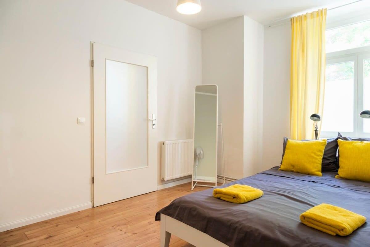 Cosy Two Br Plus Self Checkin Plus Street Parking Berlin Dış mekan fotoğraf