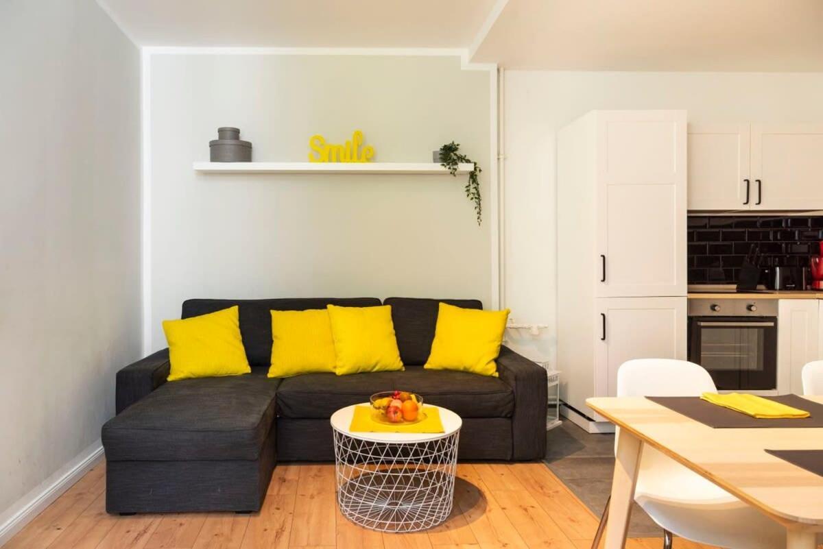 Cosy Two Br Plus Self Checkin Plus Street Parking Berlin Dış mekan fotoğraf